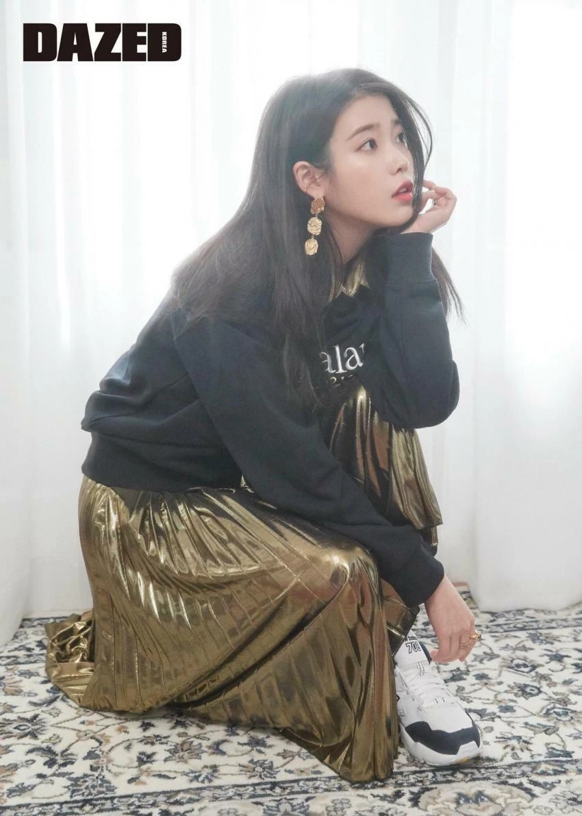 옆자리 괴물군 공식 후일담 새로 나오네 대표 이미지