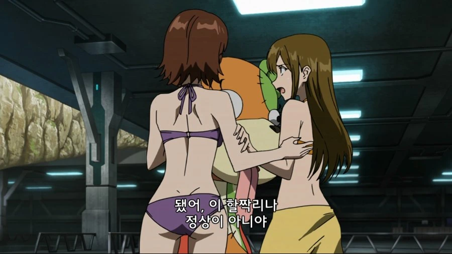 애정행각을 펼치는 커플들 앞에 나타난 이상한 인형 - 이미지 7