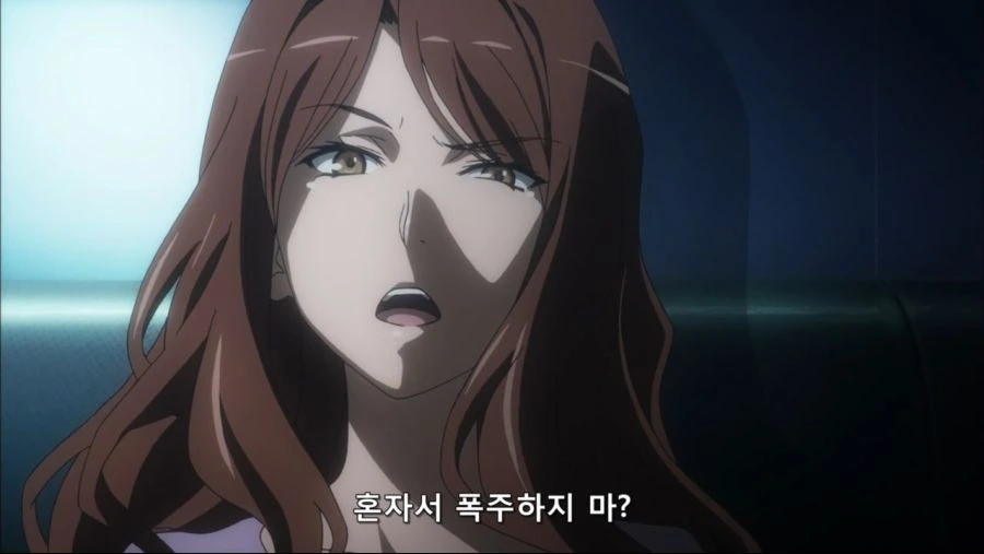 금발머리에게 지시를 하는 갈색머리 - 이미지 2